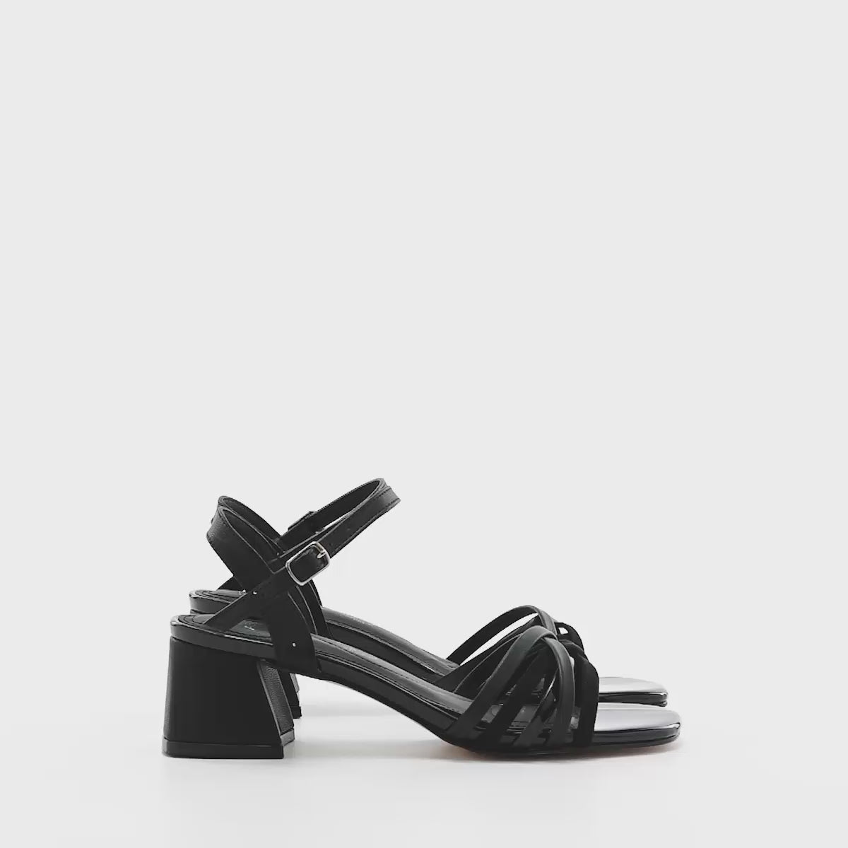 Sandalia First Avenue para mujer