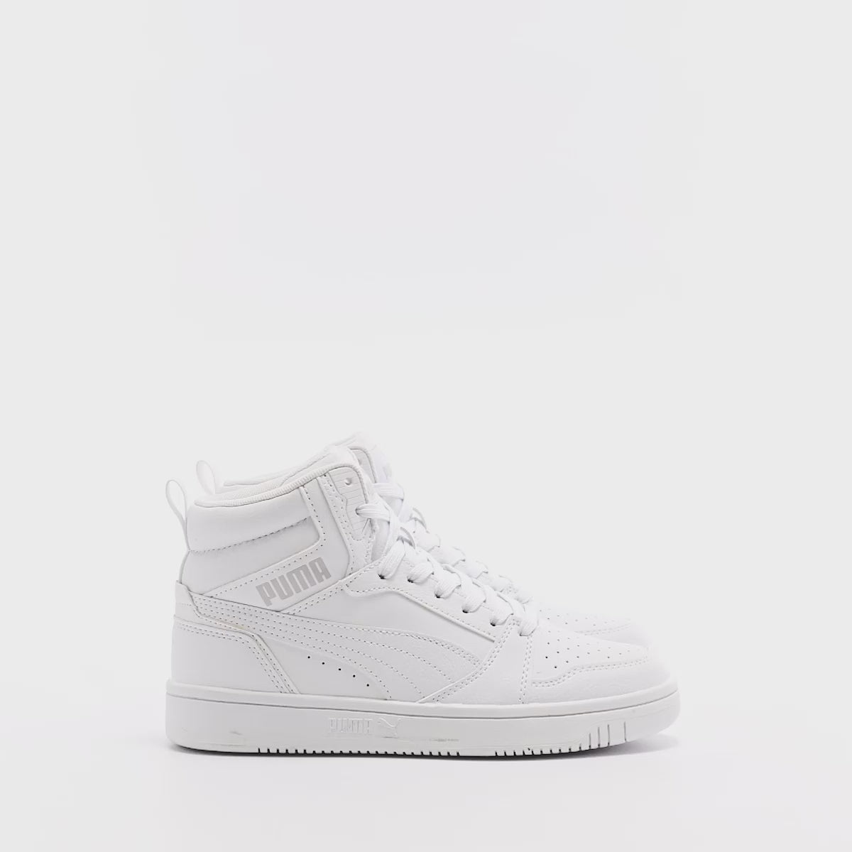 Tenis urbano tipo botín v6 Mid Jr Puma para hombre