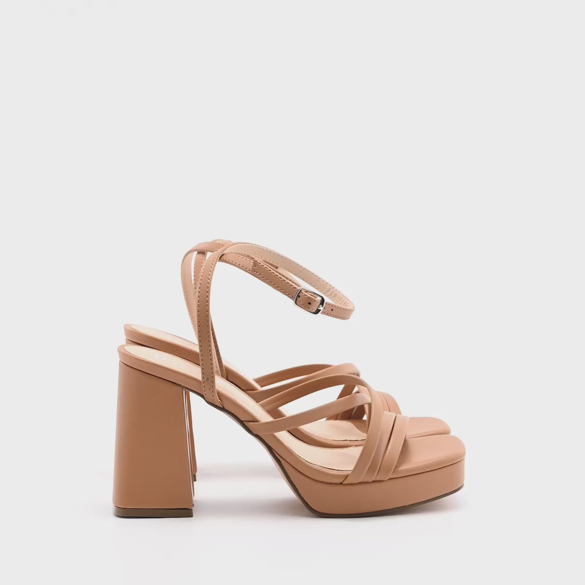 Zapatilla Pravia para mujer