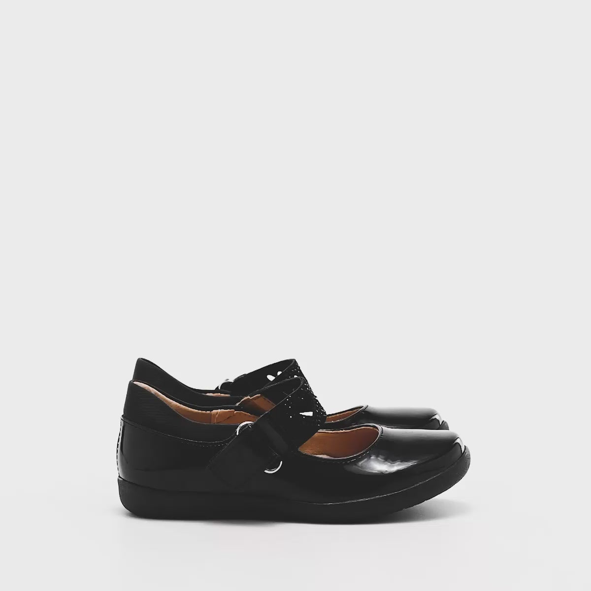 Zapato escolar Yuyin para niña