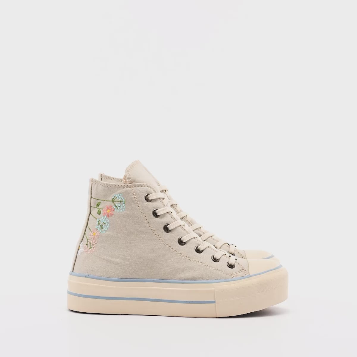 Tenis urbano tipo Botín Moramora para mujer